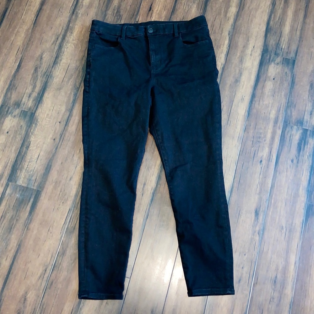 black american eagle high rise skinny jeans